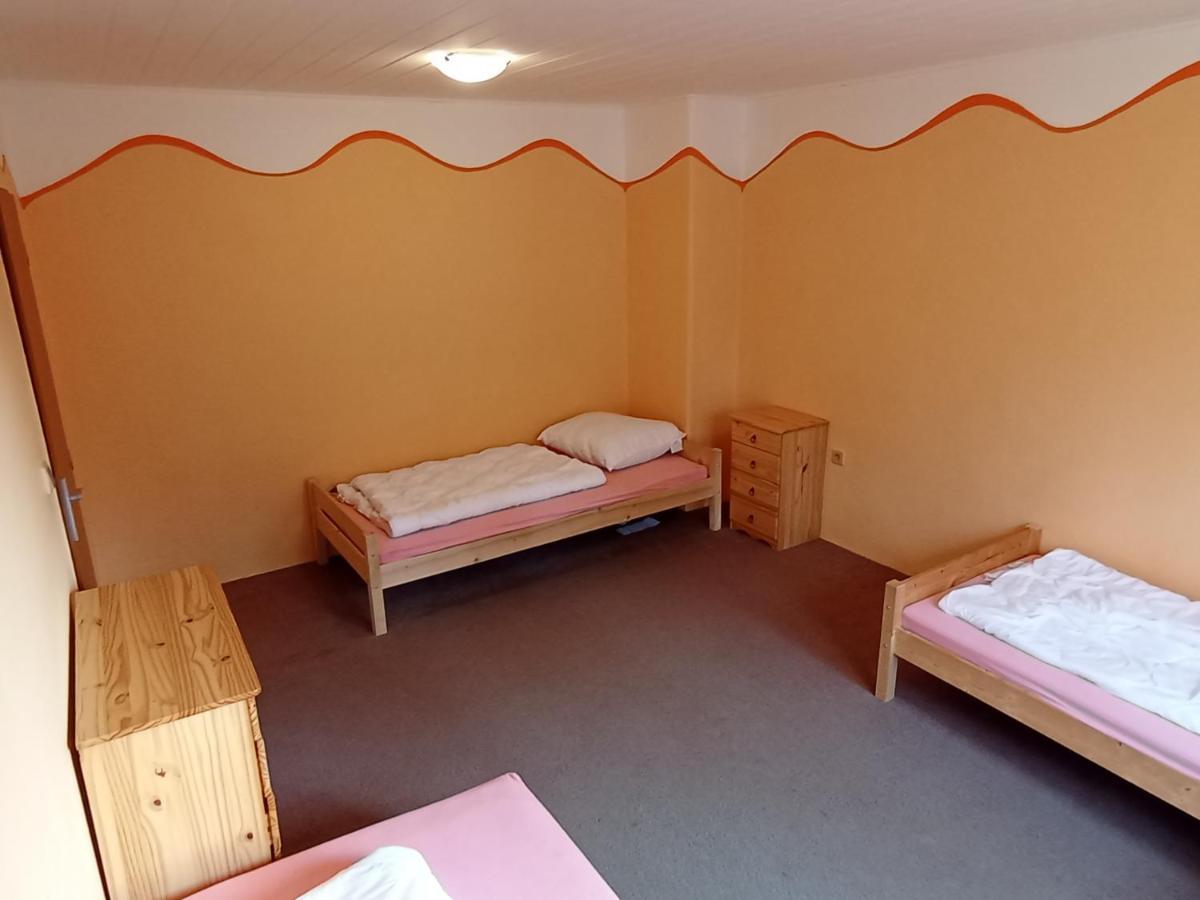 ŠternberkBydlinska Zahradka Tesikov别墅 外观 照片